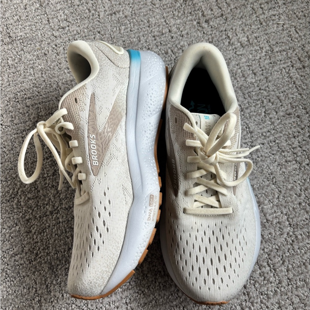 Brooks White Running Shoes